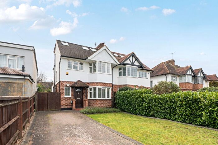 4 Bedroom Semi Detached House For Sale In Mayfield Avenue, New Haw, KT15