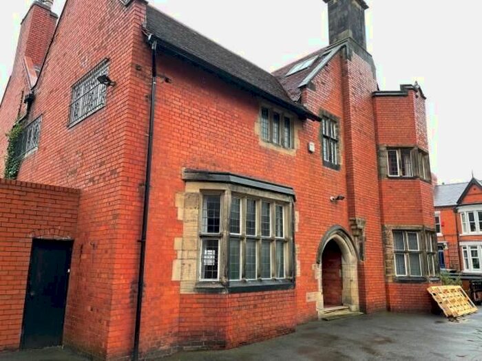 8 Bedroom Detached House For Sale In Buckingham Avenue, Sefton Park