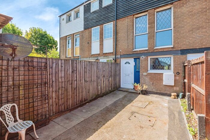4 Bedroom Terraced House For Sale In Mossdale Close, Radford, Coventry, CV6