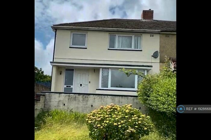 3 Bedroom Semi-Detached House To Rent In Attlee Close, Cefn Golau, Tredegar, NP22