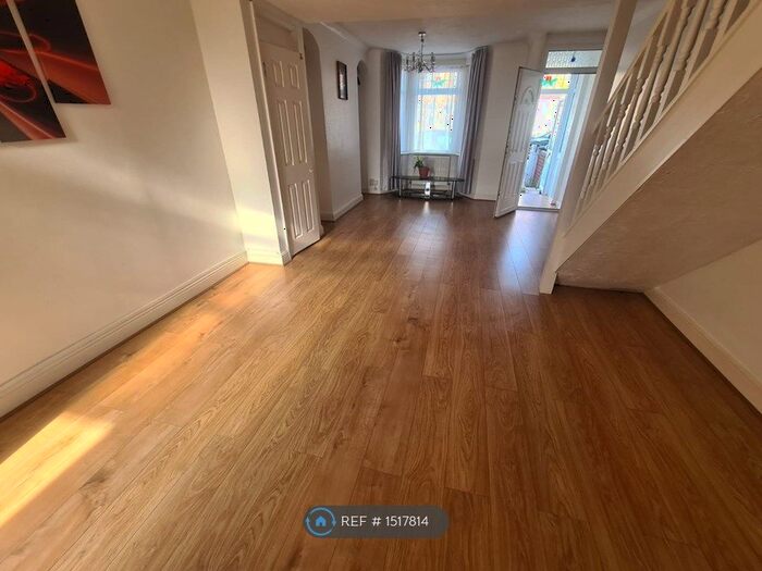 3 Bedroom Terraced House To Rent In Soham Road, Enfield, EN3