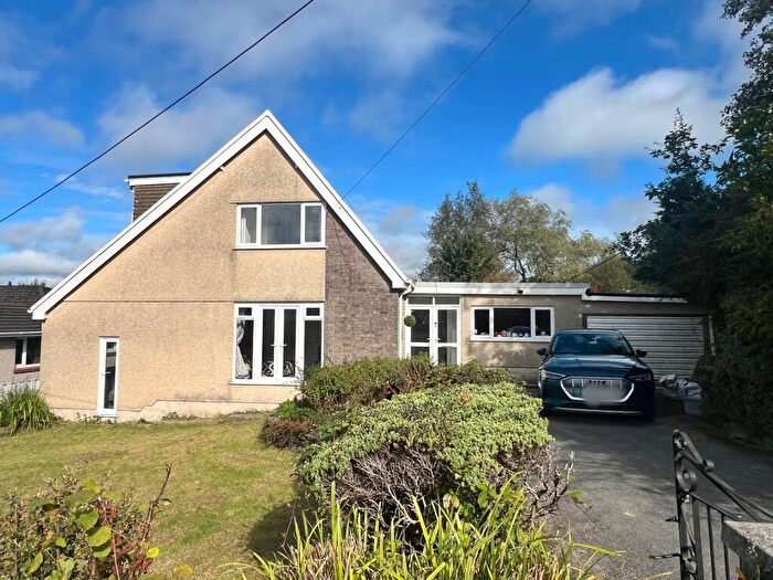 4 Bedroom Detached House For Sale In Glynhir Road, Llandybie, Ammanford, Carmarthenshire., SA18