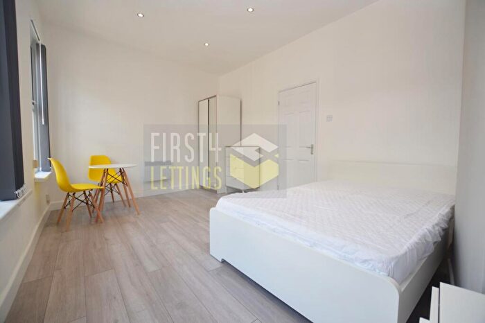 Studio To Rent In Aylestone Road, City Centre, LE2