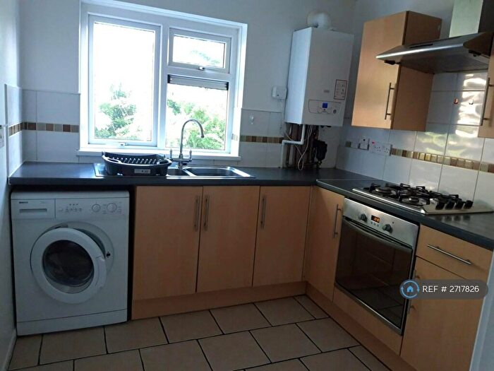 2 Bedroom Flat To Rent In Maindy, Maindy, Cardiff, CF14