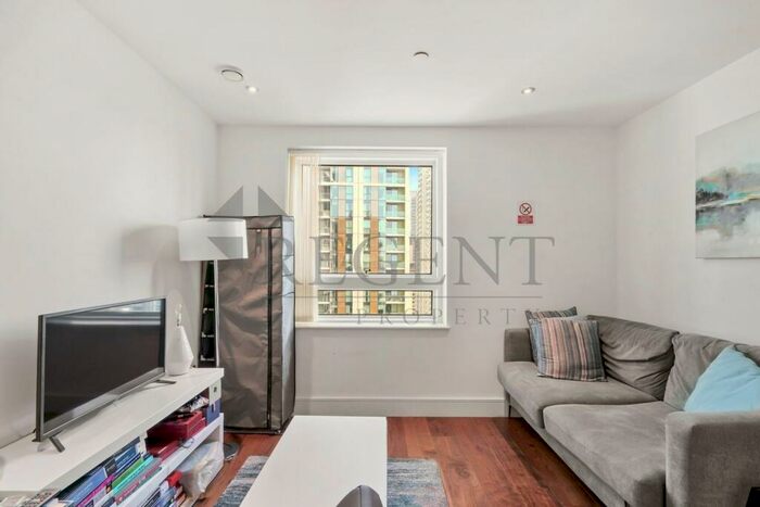 1 Bedroom Apartment To Rent In Duckman Tower, Lincoln Plaza, E14