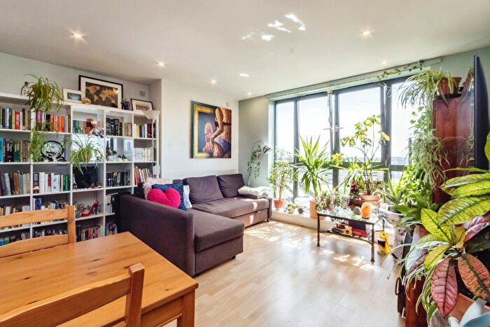 2 Bedroom Apartment To Rent In The Point, Bellar Gate, Nottingham, NG1