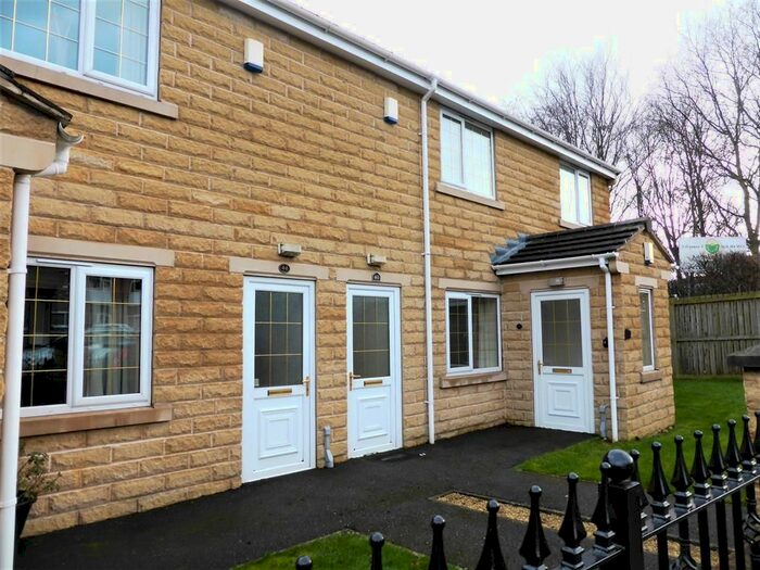 2 Bedroom Flat To Rent In Kinsey Road, High Green, Sheffield S35