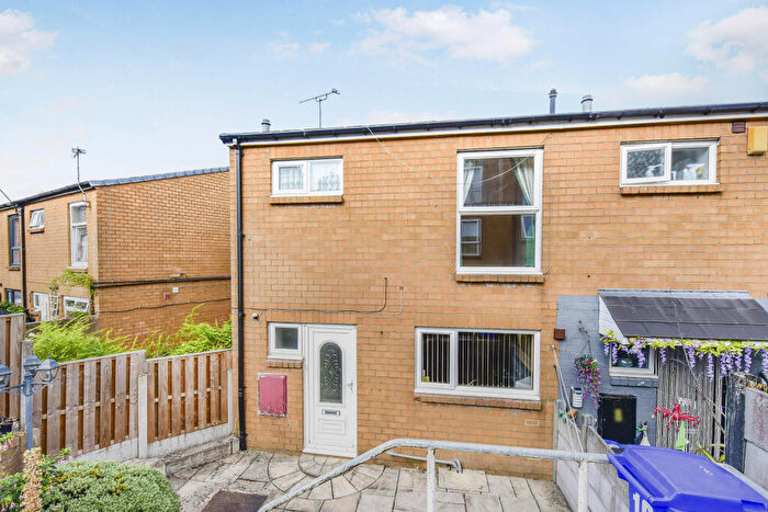 3 Bedroom Terraced House For Sale In Creswick Way, Sheffield, S6