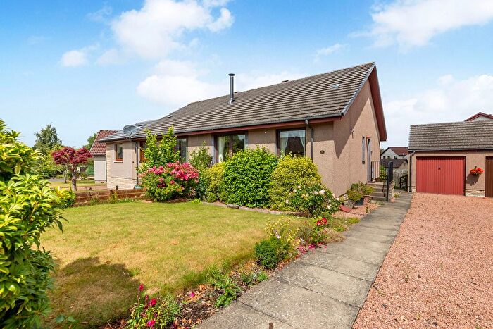 2 Bedroom Semi-Detached Bungalow For Sale In Crichton Way, Cupar, KY15