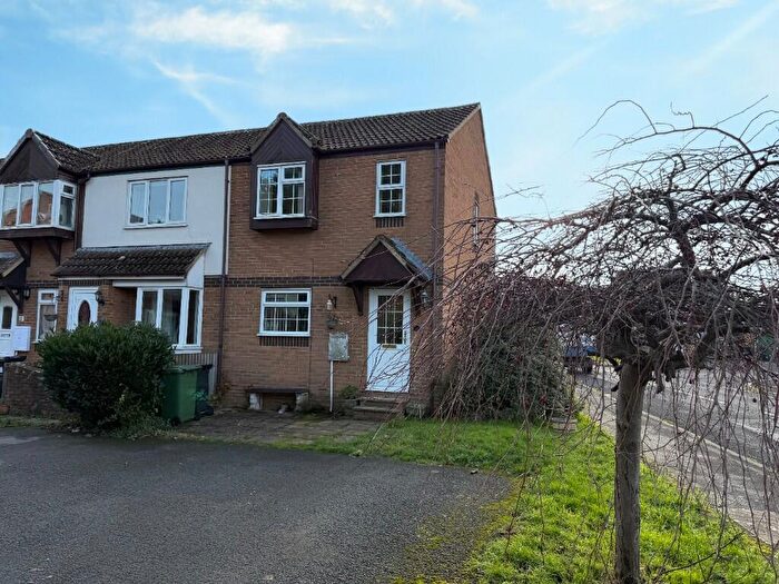 3 Bedroom End Of Terrace House For Sale In Gorse Cover Road, BS35