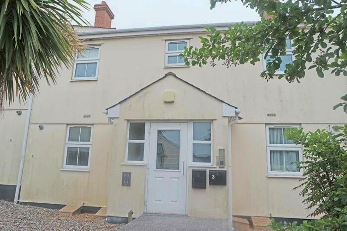 1 Bedroom Flat To Rent In Penhale, Fraddon, St. Columb, TR9