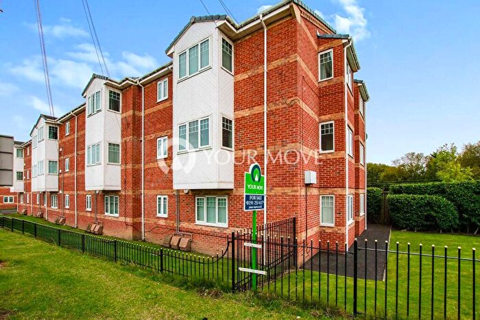 2 Bedroom Flat For Sale In Abbey Court, Shiremoor, Newcastle Upon Tyne, Tyne And Wear, NE27