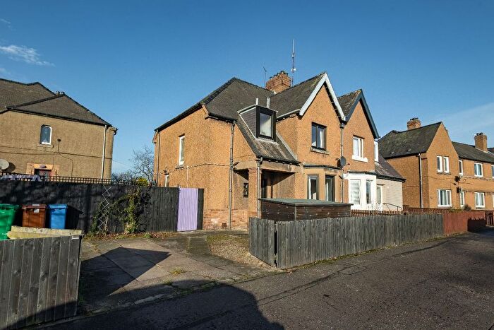 3 Bedroom Semi Detached House For Sale In Wemyss Street, Rosyth, KY11