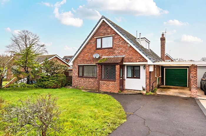 3 Bedroom Chalet For Sale In Beech Grange, Landford, Salisbury, SP5