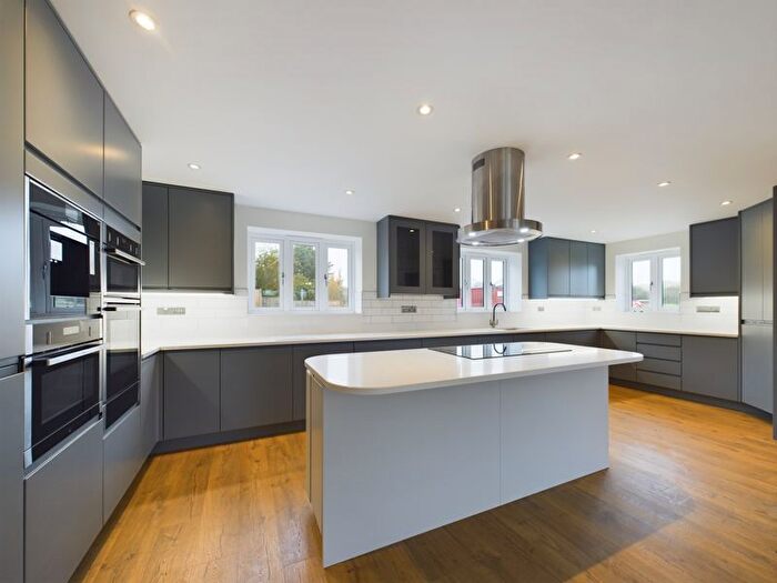 5 Bedroom Detached House For Sale In Manor Park, Keinton Mandeville, TA11