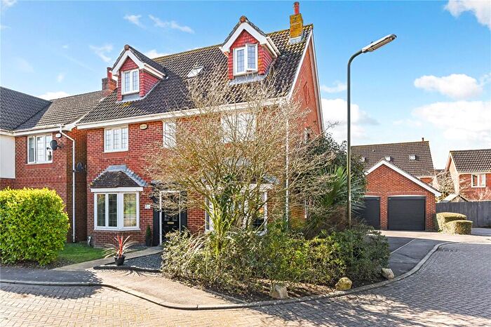 5 Bedroom Detached House For Sale In Nicolson Close, Tangmere, Chichester, West Sussex, PO20