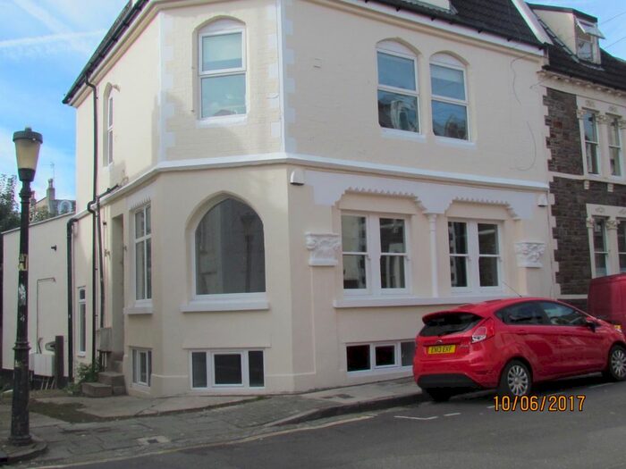 2 Bedroom Flat To Rent In Oakfield Grove, Clifton Bristol, BS8