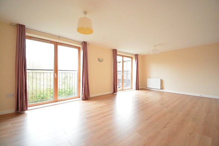 2 Bedroom Maisonette To Rent In Huntley Crescent, Milton Keynes, MK9