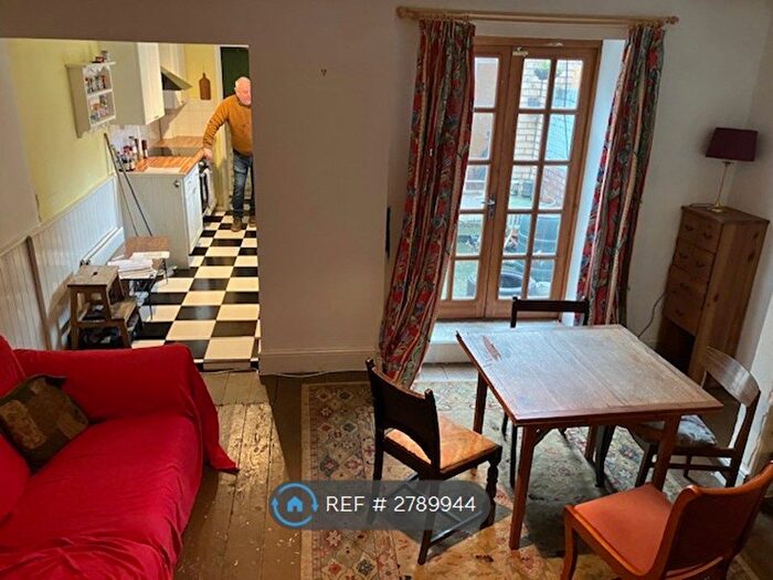 3 Bedroom Terraced House To Rent In Heaton Park Road, Newcastle Upon Tyne, NE6