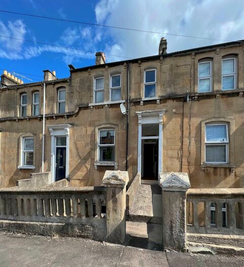 6 Bedroom Terraced House To Rent In South Avenue, Bath, Somerset, BA2