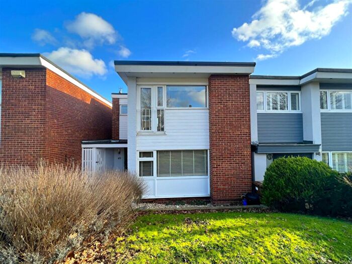 3 Bedroom Link Detached House To Rent In Camden Road, Bexley, DA5