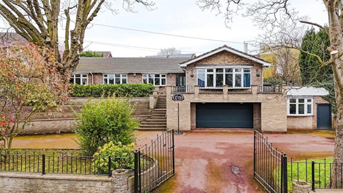 4 Bedroom Detached House For Sale In Holme Lane, Bottesford, DN16