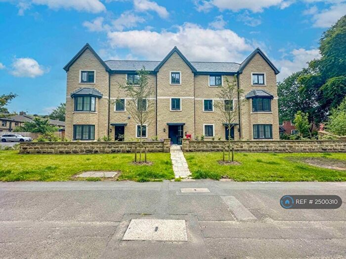 2 Bedroom Penthouse To Rent In Allied House, Rossendale, BB4