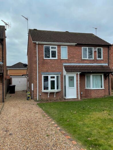 2 Bedroom Semi-Detached House To Rent In Sandhurst Crescent, Sleaford, NG34