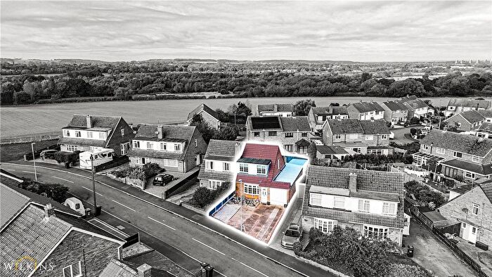 3 Bedroom Semi-detached House For Sale In Wigford Road, Dosthill, Tamworth, Staffordshire, B77