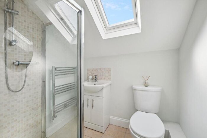 4 Bedroom Terraced House To Rent In White Hart Lane, SW13