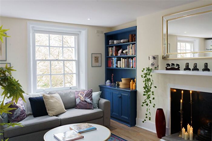 1 Bedroom Flat To Rent In Holland Park Avenue, Notting Hill, W11
