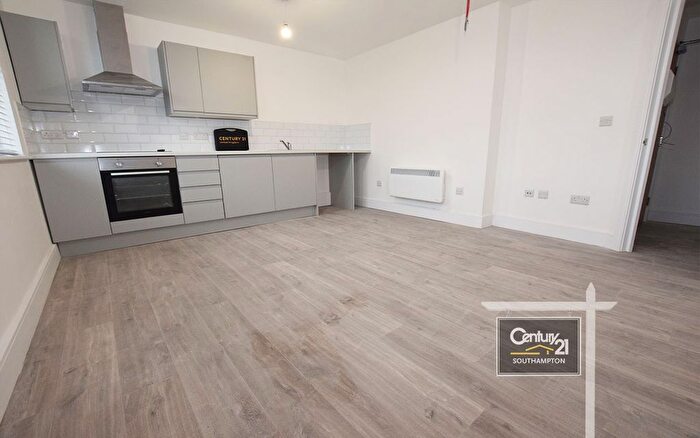 1 Bedroom Flat To Rent In |Ref: |, The Carronades, New Road, Southampton, SO14