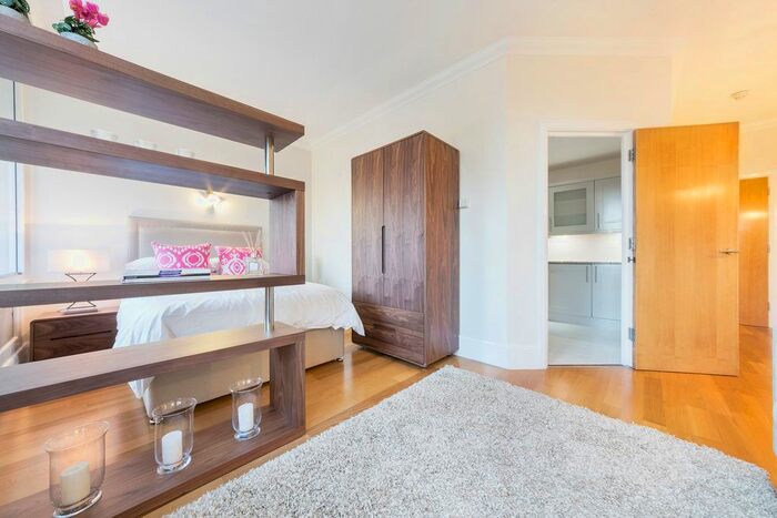 Studio To Rent In Whitehouse Apartments, Belvedere Road, Southbank, London, SE1