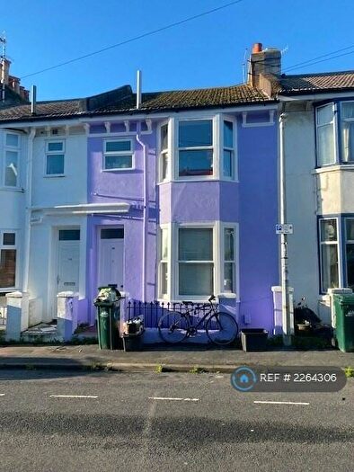 5 Bedroom Semi-Detached House To Rent In Hanover Terrace, Brighton, BN2