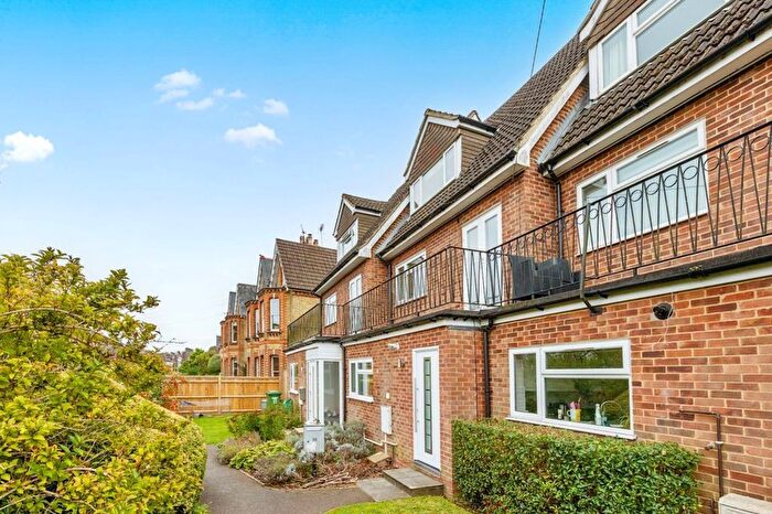 4 Bedroom Town House To Rent In Eardley Road, Sevenoaks, TN13