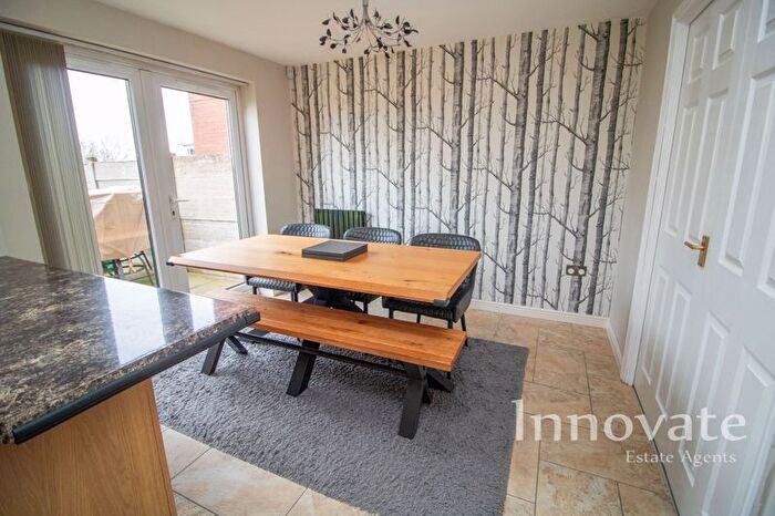 4 Bedroom Detached House For Sale In Mallen Drive, Tividale, Oldbury, B69