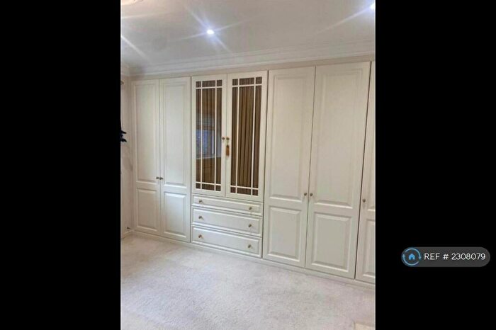 2 Bedroom Bungalow To Rent In Seamark Close, Kent, CT12