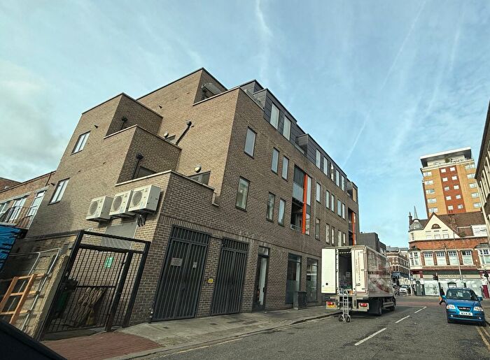 2 Bedroom Flat To Rent In High Road, Ilford, IG1