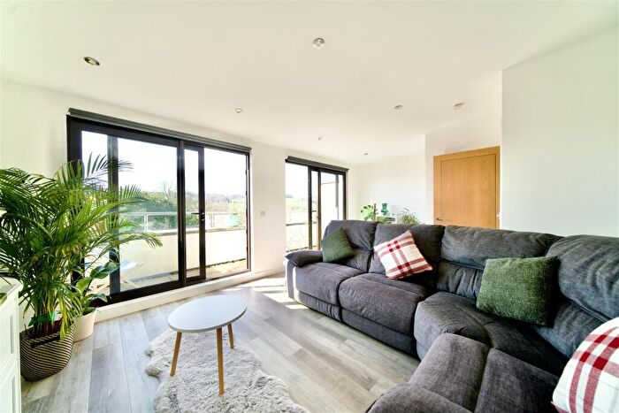 3 Bedroom Terraced House For Sale In Dorchester Road, Frampton, Dorchester, DT2