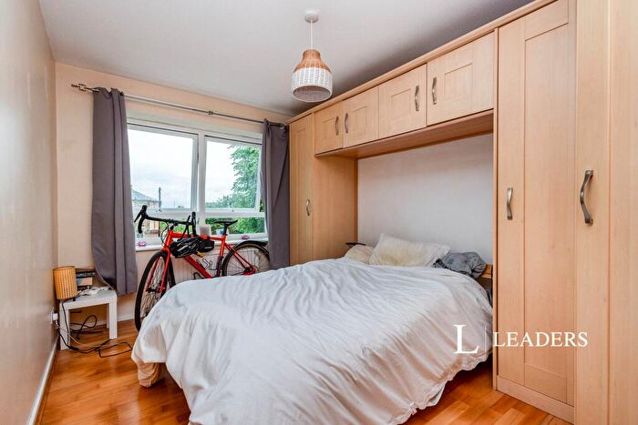 1 Bedroom Apartment To Rent In Harvey Road, GU1