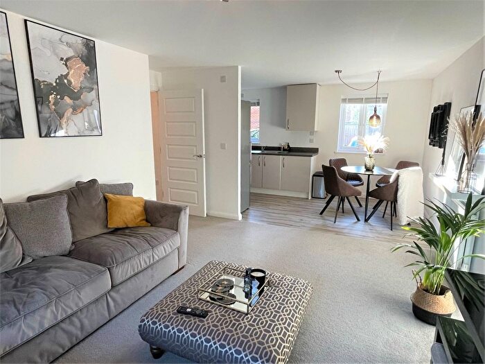 2 Bedroom Flat To Rent In Mill House Road, Norton Fitzwarren, Taunton, TA2