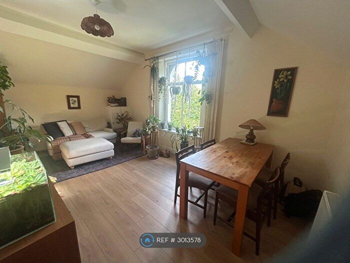 1 Bedroom Flat To Rent In Parkfield Road, Aigburth, Liverpool, L17