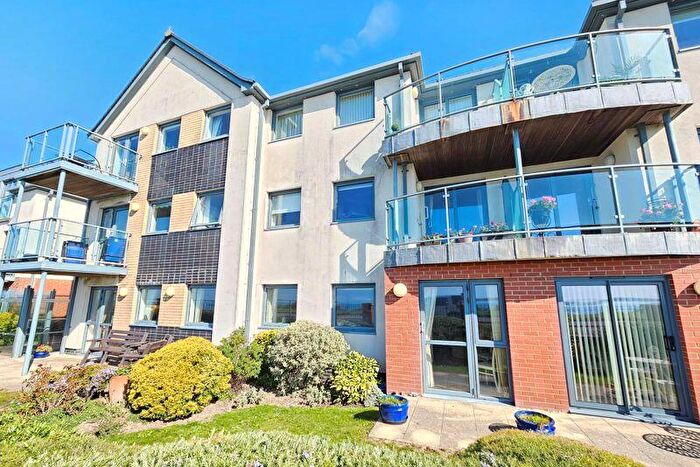 1 Bedroom Retirement Property For Sale In Anchorage Court, Marine Parade East, Lee-On-The-Solent, PO13