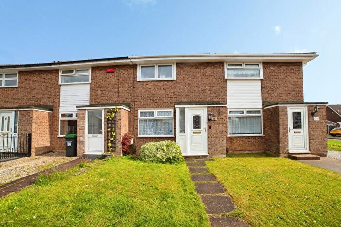 2 Bedroom Town House To Rent In Abington Avenue, Sutton-In-Ashfield, NG17