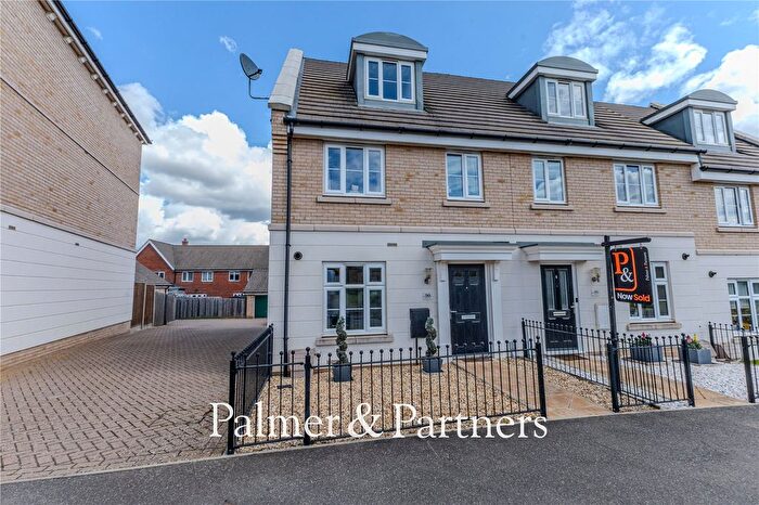 3 Bedroom End Of Terrace House For Sale In Brooke Way, Stowmarket, Suffolk, IP14