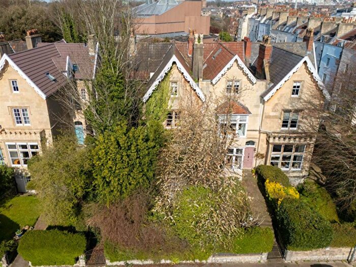 5 Bedroom Semi Detached House For Sale In Clifton Park, Clifton, Bristol, BS8