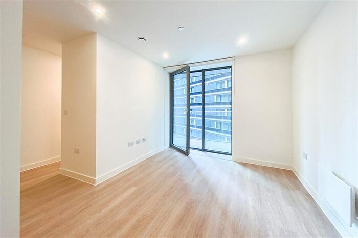 1 Bedroom Property To Rent In Laurence Place, New Kings Head Yard, M3