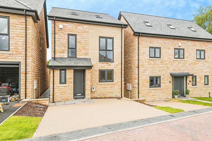 4 Bedroom Detached House For Sale In Pentlands, New Mill Road, Holmfirth, HD9