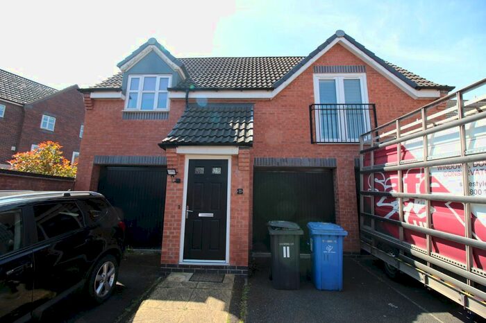 2 Bedroom Maisonette To Rent In Girton Way, Mickleover, Derby, DE3