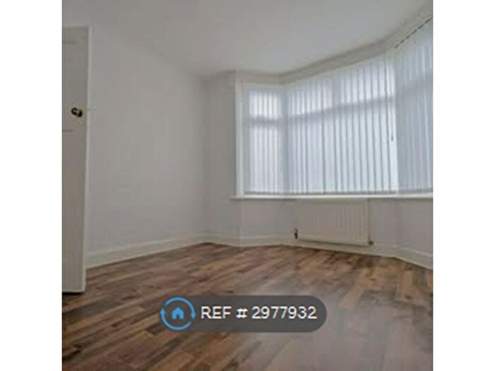 3 Bedroom Terraced House To Rent In Torcross Avenue, Coventry, CV2
